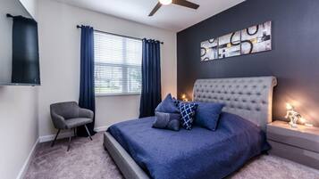 5 bedrooms, WiFi, bed sheets