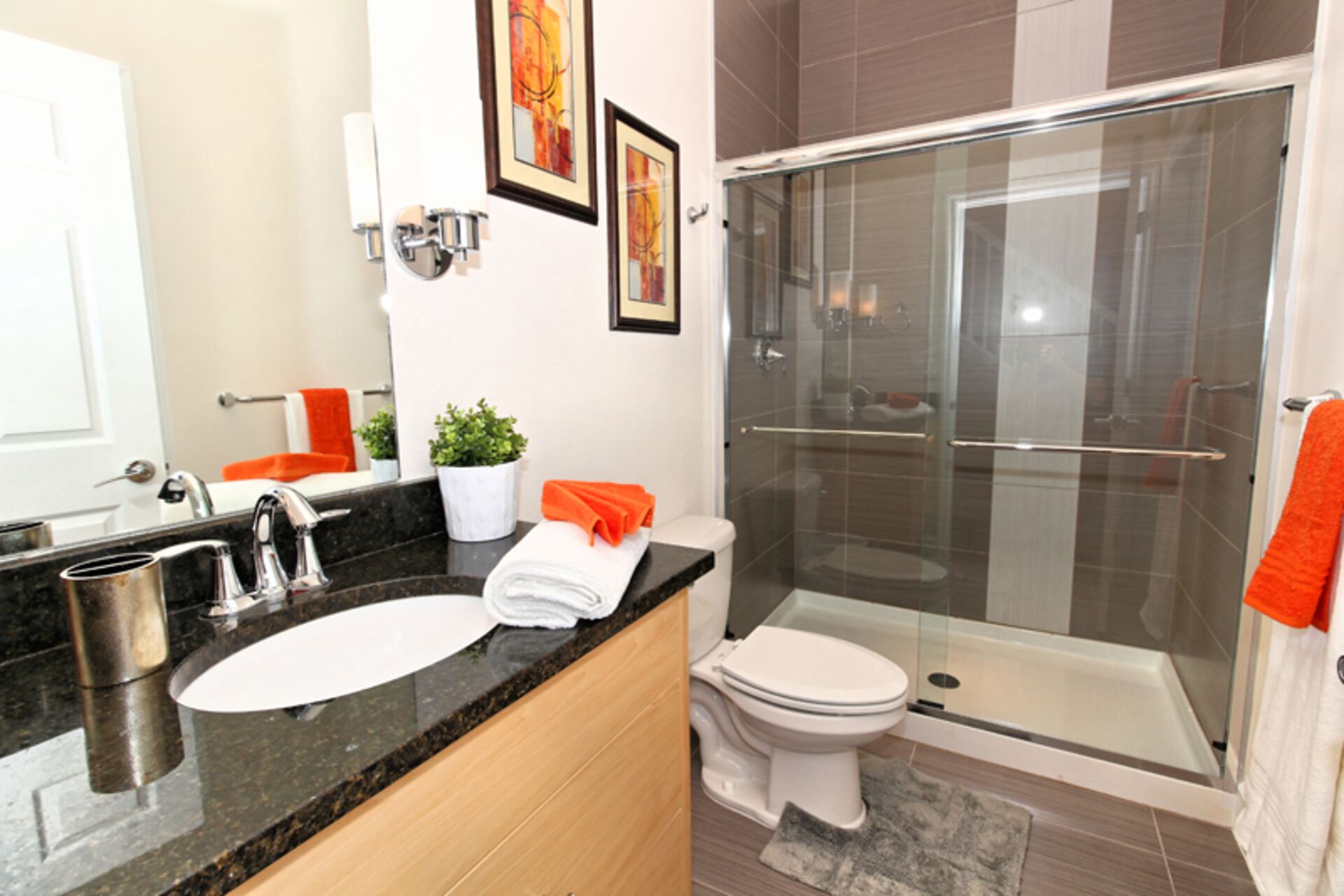 Villa (1 Bedroom) | Bathroom | Towels, soap, shampoo, toilet paper