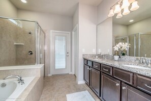 Bathroom - Beautiful Villa With Private Pool, Close to Disney, Orlando Villa 2641 (Kissimmee)