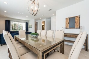 Villa (1 Bedroom) | Eigene Küche | Kühlschrank, Ofen, Herdplatte, Geschirrspüler