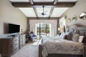 8 bedrooms, bed sheets