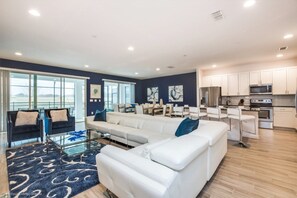 Villa (Multiple Bedrooms) | Property amenity