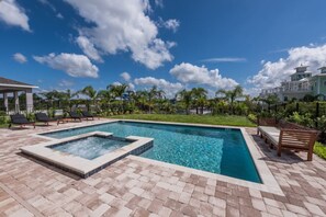 Outdoor pool - Luxury 8 Bedroom Villa on Encore Resort at Reunion, Orlando Villa 2926 (Kissimmee)