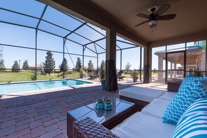 Villa (1 Bedroom) | Balcony