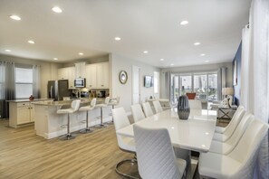 Villa (1 Bedroom) | Private kitchen