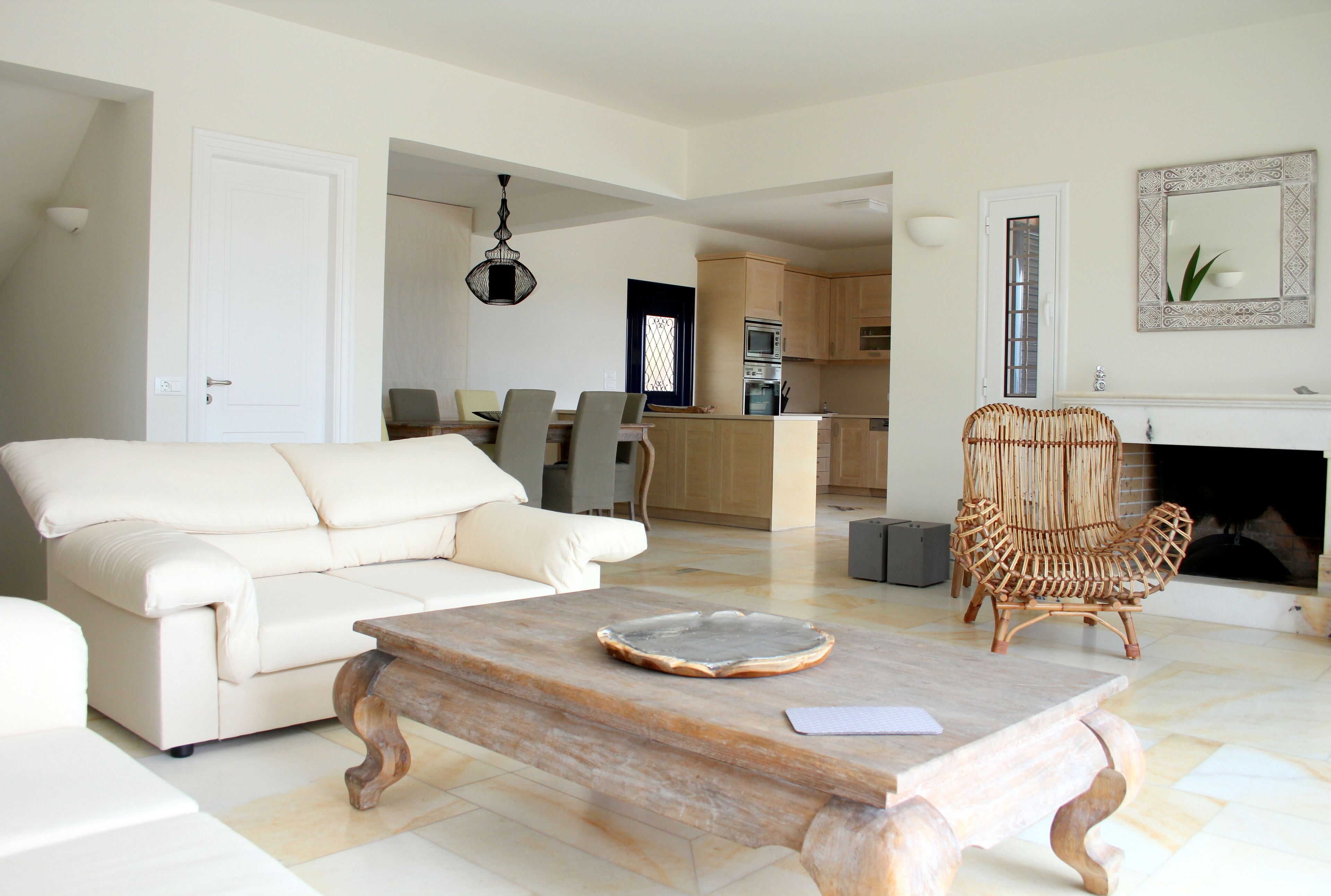 Superior Villa, 4 Bedrooms, Private Pool, Sea View | Living area