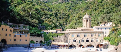 Villa, 4 Bedrooms, Smoking, Private Pool | Exterior