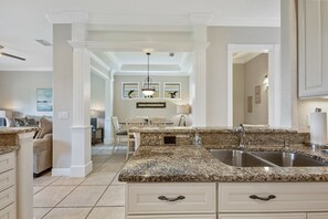 Private kitchen - Rent a Luxury Villa on Reunion Resort, Minutes From Disney, Orlando Villa 3529 (Kissimmee)