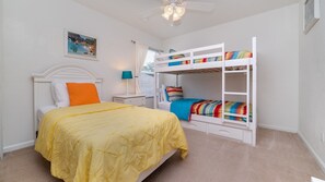 Villa (1 Bedroom) | 5 sovrum och strykjärn/strykbräda