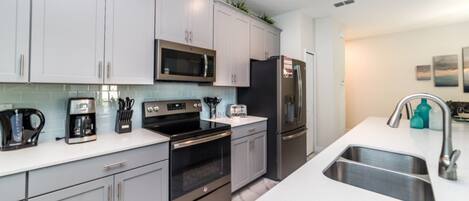 Villa (1 Bedroom) | Private kitchen