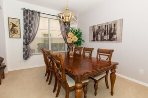 Villa (6 Bedrooms) | Property amenity