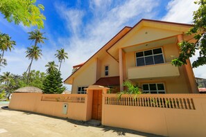 Exterior - Dhaalu Inn Kudahuvadhoo by Atoll Hotels (Malé)