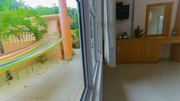 Deluxe Room | Balcony