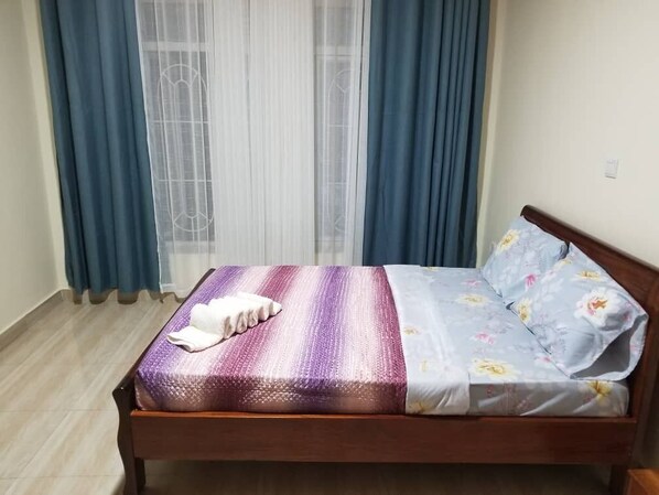 Classic Single Room | Iron/ironing board, free WiFi, bed sheets