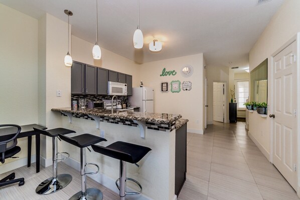 Villa (1 Bedroom) | Eget kök | Ugn, spishäll och diskmaskin