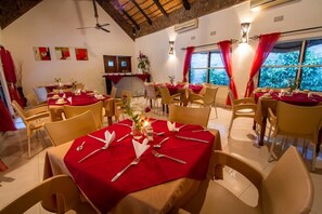 فطور أوروبي مجانًا يوميًا