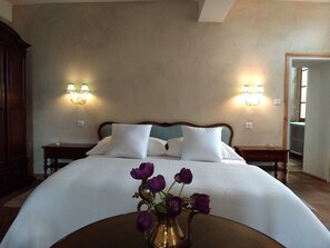 Superior Suite, Non Smoking, City View