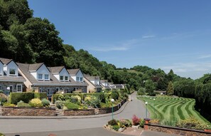 Exterior - Conveniently located to explore all that Cornwall and Devon have to offer (SALTASH)