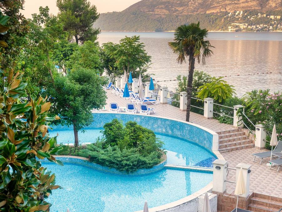 Piscina a l'aire lliure de temporada