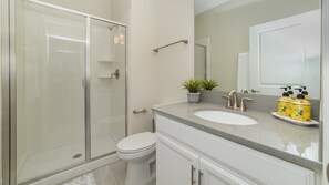 Villa (1 Bedroom) | Bathroom - Rent a Luxury Townhome on Storey Lake Resort, Minutes From Disney, Orlando Townhome 3321 (Kissimmee)