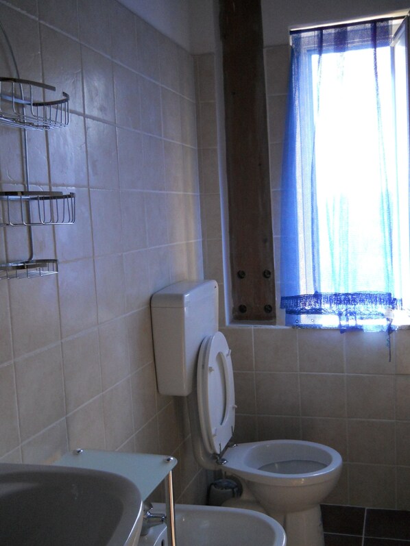 Bathroom - Room-michelangelo House, Bilo (Gioiosa Marea)