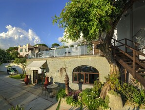 Room, 1 Bedroom, Smoking, Balcony | Parking - Room in B&B - Ischia, 1 Relaxing Doubles Hotel Imperamare (Forio)