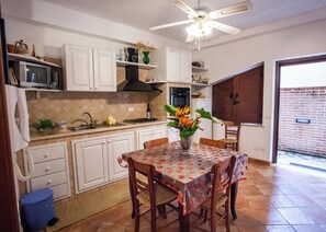 Apartment, 2 Bedrooms, Terrace | Interior - Apartment Nosside - Residence Erasippe (Locri)