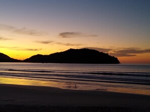 Beach nearby - Rent Carnival ap 1 block from Perequê Açu Beach, spacious, comfortable up to 8 people (Perequê-Acu)