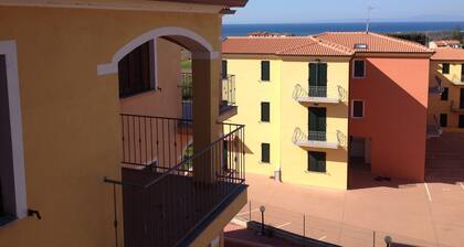 Modern 1 bed Apartment Sleep 3 sea View Only 700mt From sea
