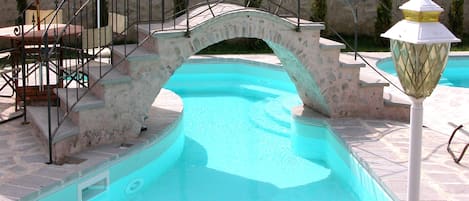 Villa, plusieurs chambres, piscine privée | Piscine | Piscine extérieure