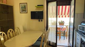 Rumah, 4 kamar tidur, Boleh Merokok, balkon | Tempat makan