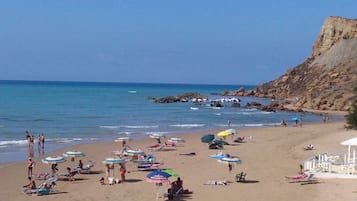 Maison, 4 chambres, fumeur, balcon | Plage