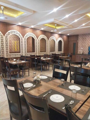 Hotel Janki Inn Varanasi
