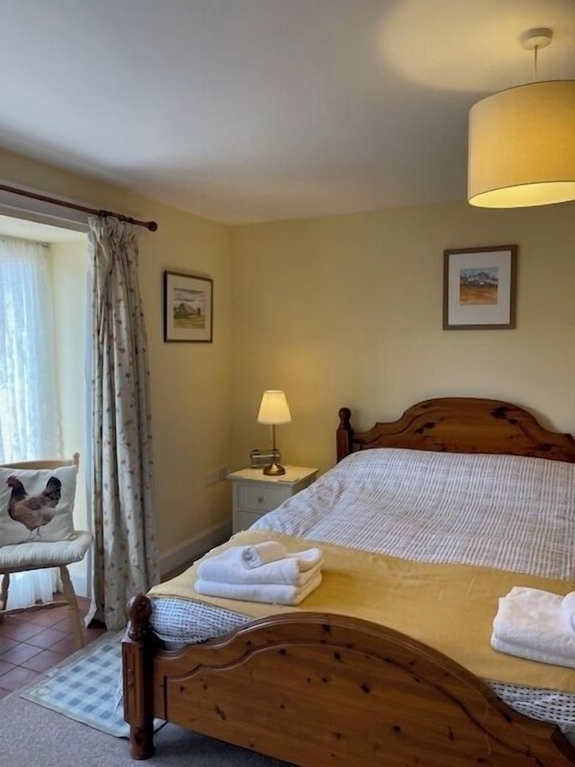 1 bedroom, iron/ironing board, travel cot, free WiFi