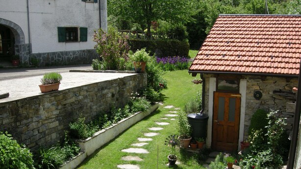 Ferienhaus, 1 Schlafzimmer, Terrasse, Gartenblick | Parkplätze