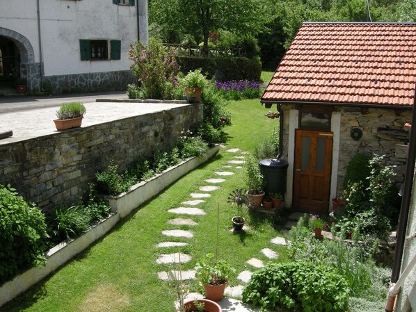 House, 1 Bedroom, Patio, Garden View | Parking | Free self parking - Welcome to Casa Terracotta a Cosy Self-catering Holiday Home (Bedonia)