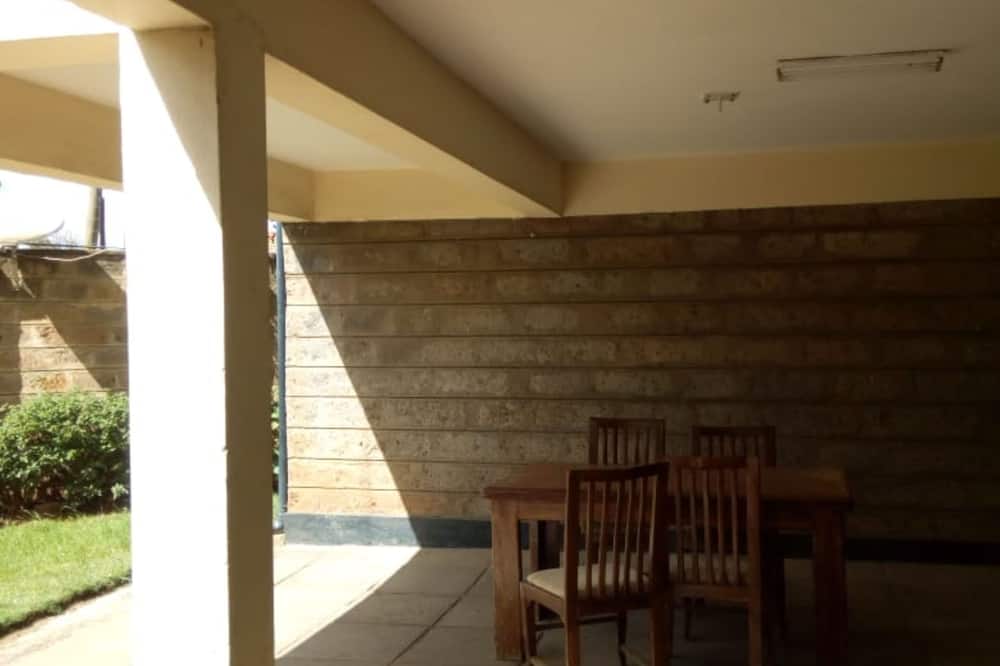 South C Bungalow