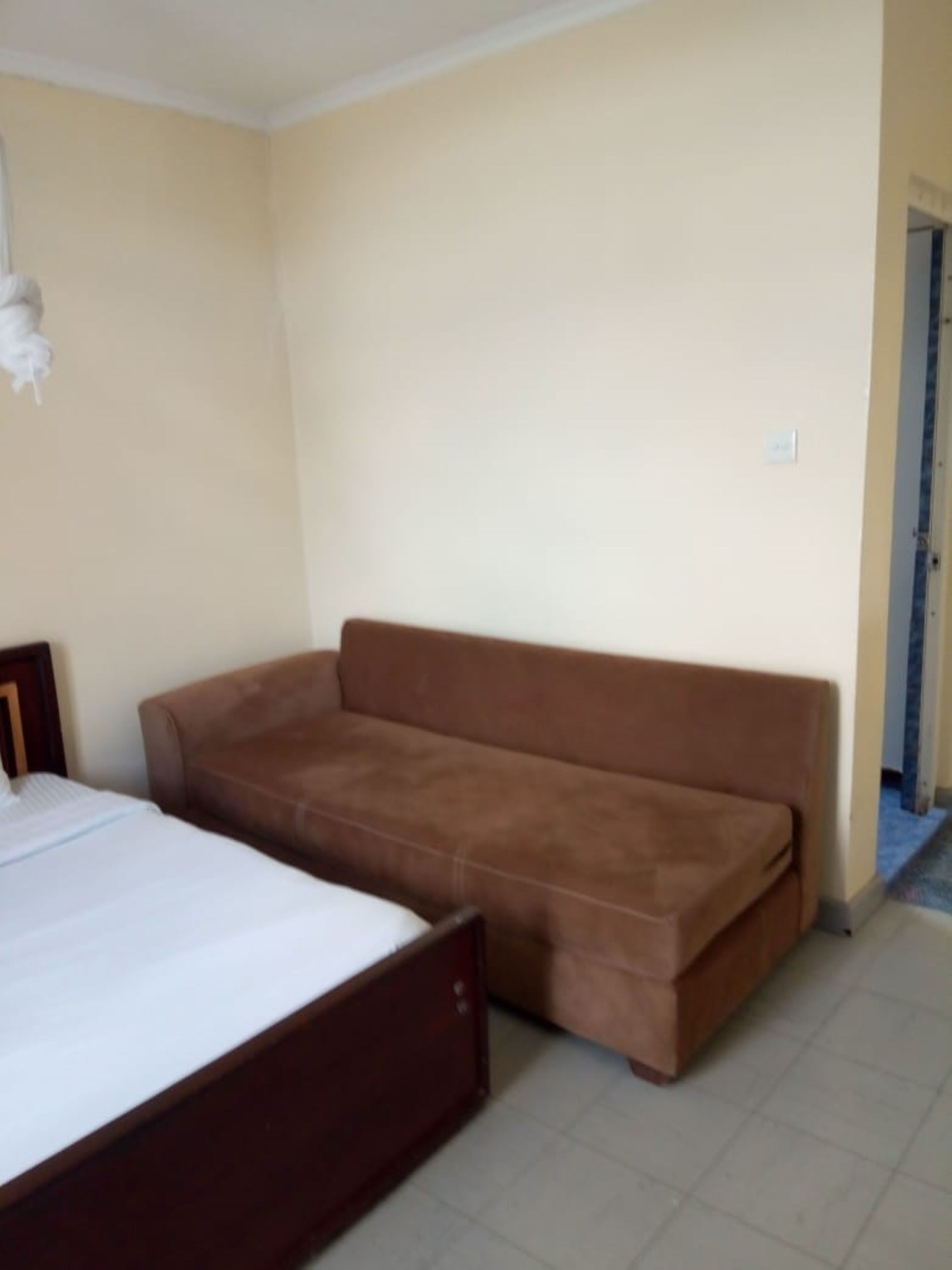 Casa, 5 quartos | Escrivaninha, Wi-Fi de cortesia, roupa de cama