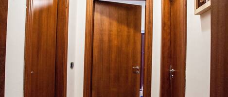 Apartment, 2 Bedrooms | Interior