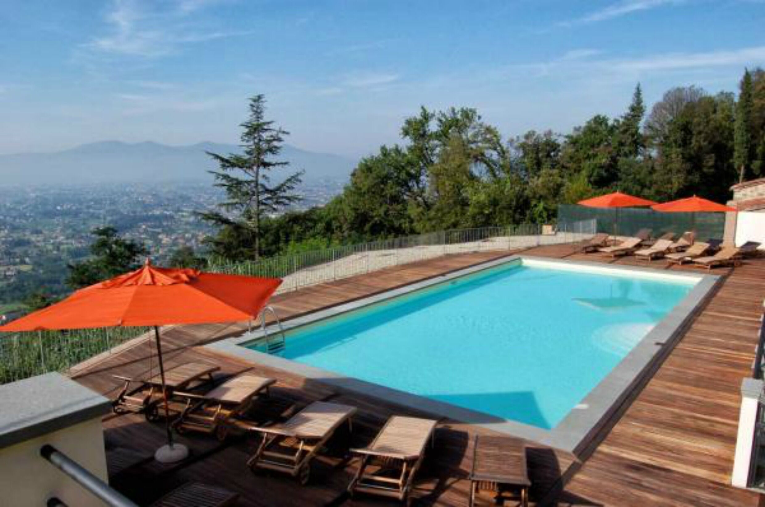 Piscine extérieure
