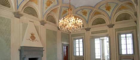 Villa, 2 chambres, fumeur, patio | Bar-salon
