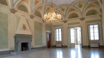 Villa, 2 Bedrooms, Smoking, Patio | Lounge