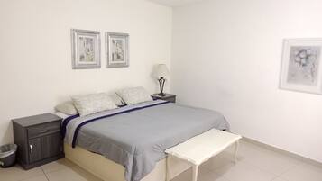 4 chambres, bureau, fer et planche Ă repasser, Wi-Fi gratuit