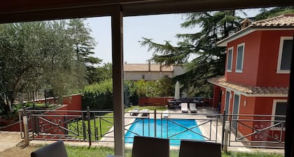 Il Ciclamino Villa With Swimming Pool Northern Rome