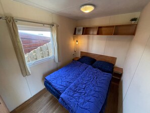 2 bedrooms, free WiFi - DD 45 - Camping de Duindoorn - AIRCO (IJmuiden)