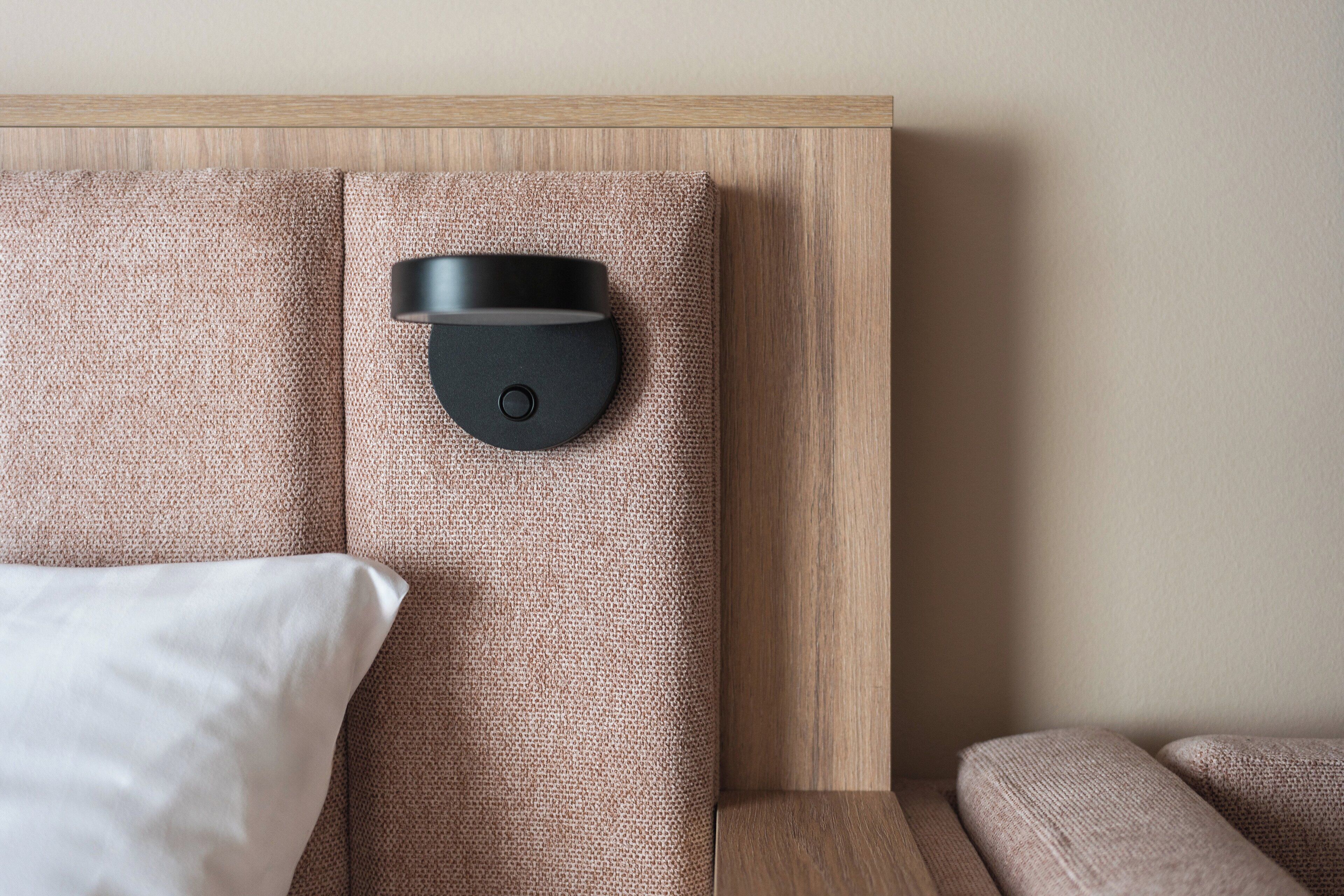 2 bedrooms, blackout curtains, free wifi, bed sheets