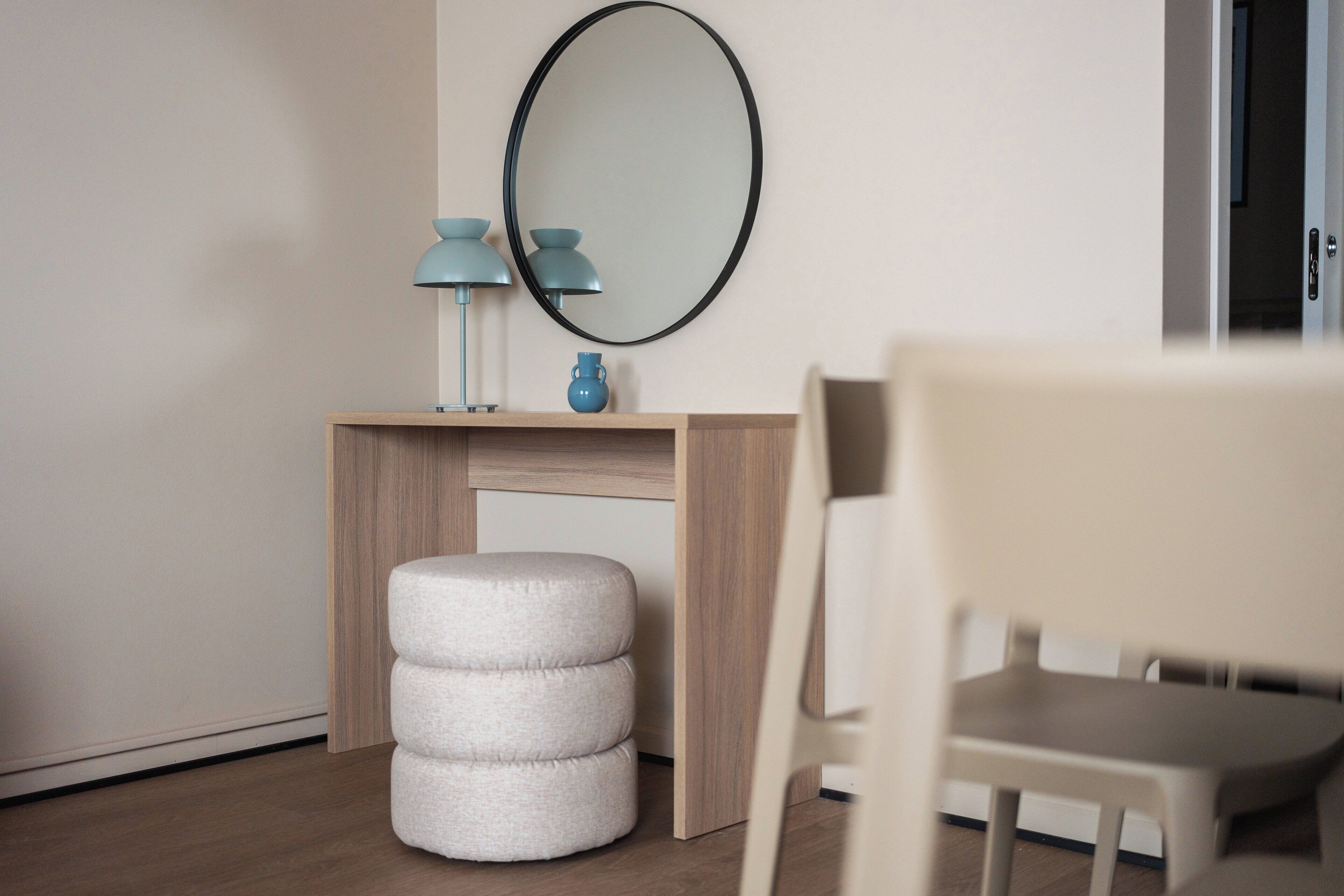 2 bedrooms, blackout curtains, free wifi, bed sheets