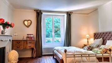 5 sovevĂŠrelser, strygejern/strygebrĂŠt, Wi-Fi