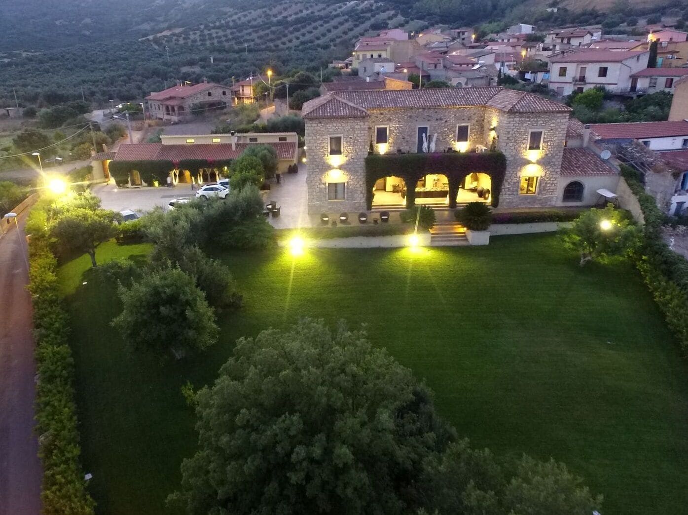 House, 5 Bedrooms, Smoking, Balcony | Exterior