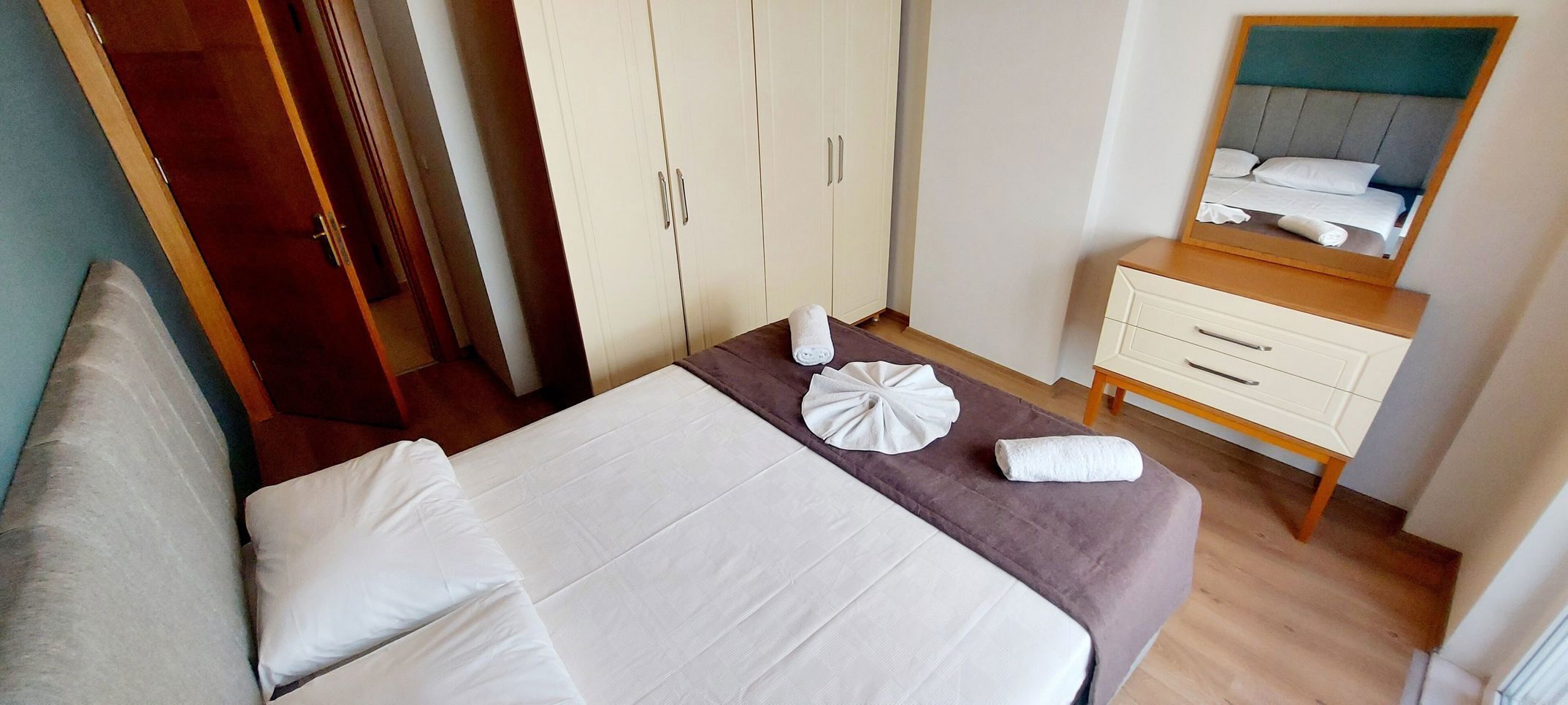 Egyptian cotton sheets, premium bedding, down comforters, in-room safe